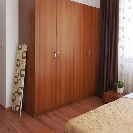 公寓 Apartcomplex In Viktorio 3 圣弗拉斯