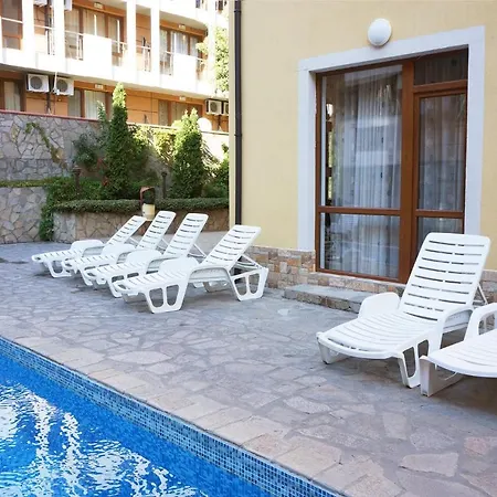 公寓 Apartcomplex In Viktorio 3